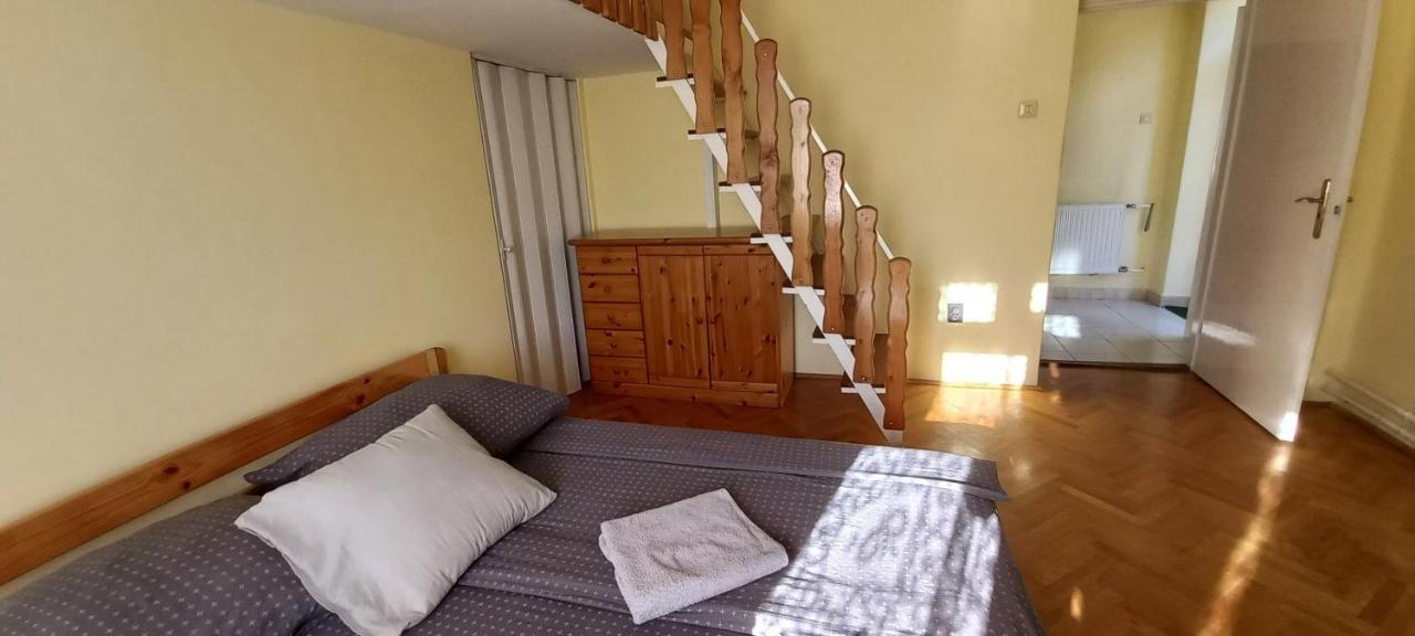 Via Tokaj Vendeghaz Apartment Satoraljaujhely ภายนอก รูปภาพ
