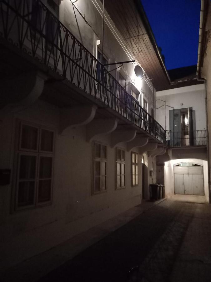 Via Tokaj Vendeghaz Apartment Satoraljaujhely ภายนอก รูปภาพ