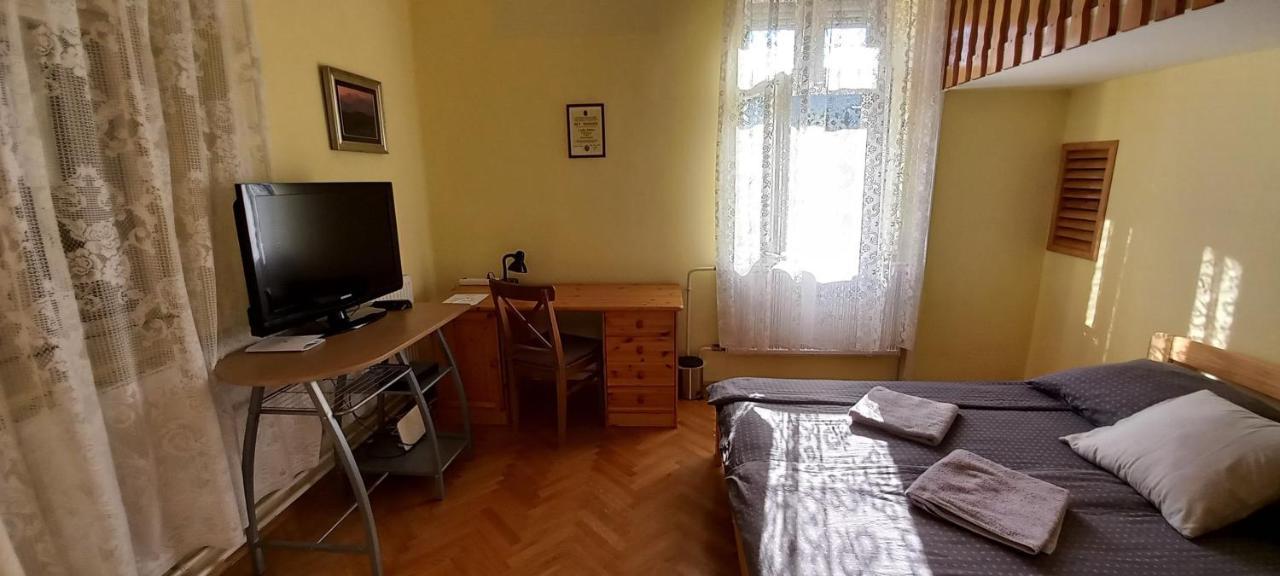 Via Tokaj Vendeghaz Apartment Satoraljaujhely ภายนอก รูปภาพ